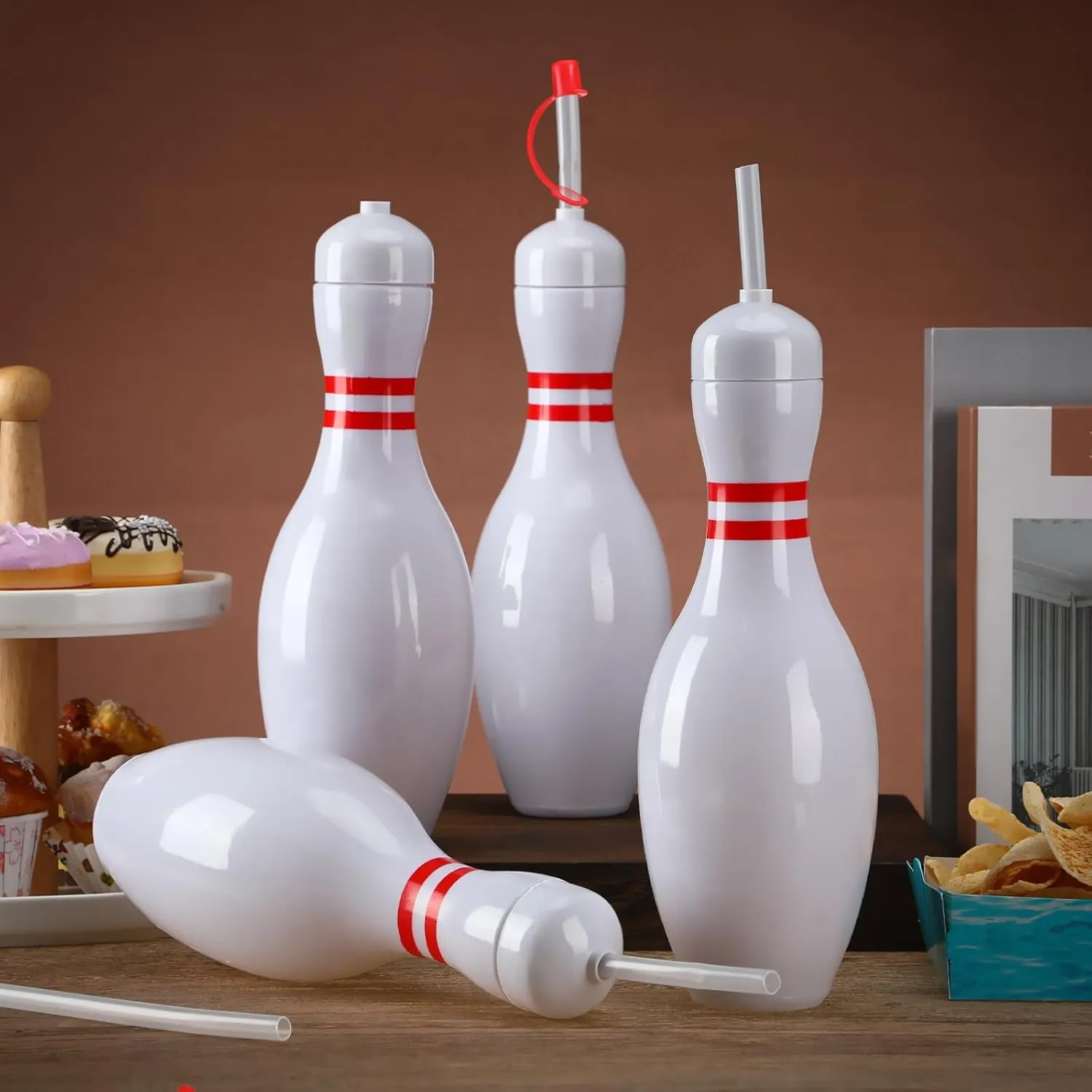 Funtery 6 Set Bowling Lovers Gifts for Men Women 25 oz Reusable Bowling Pin Plastic Water Bottles with Straws and Lids Sports Fans Party Favors