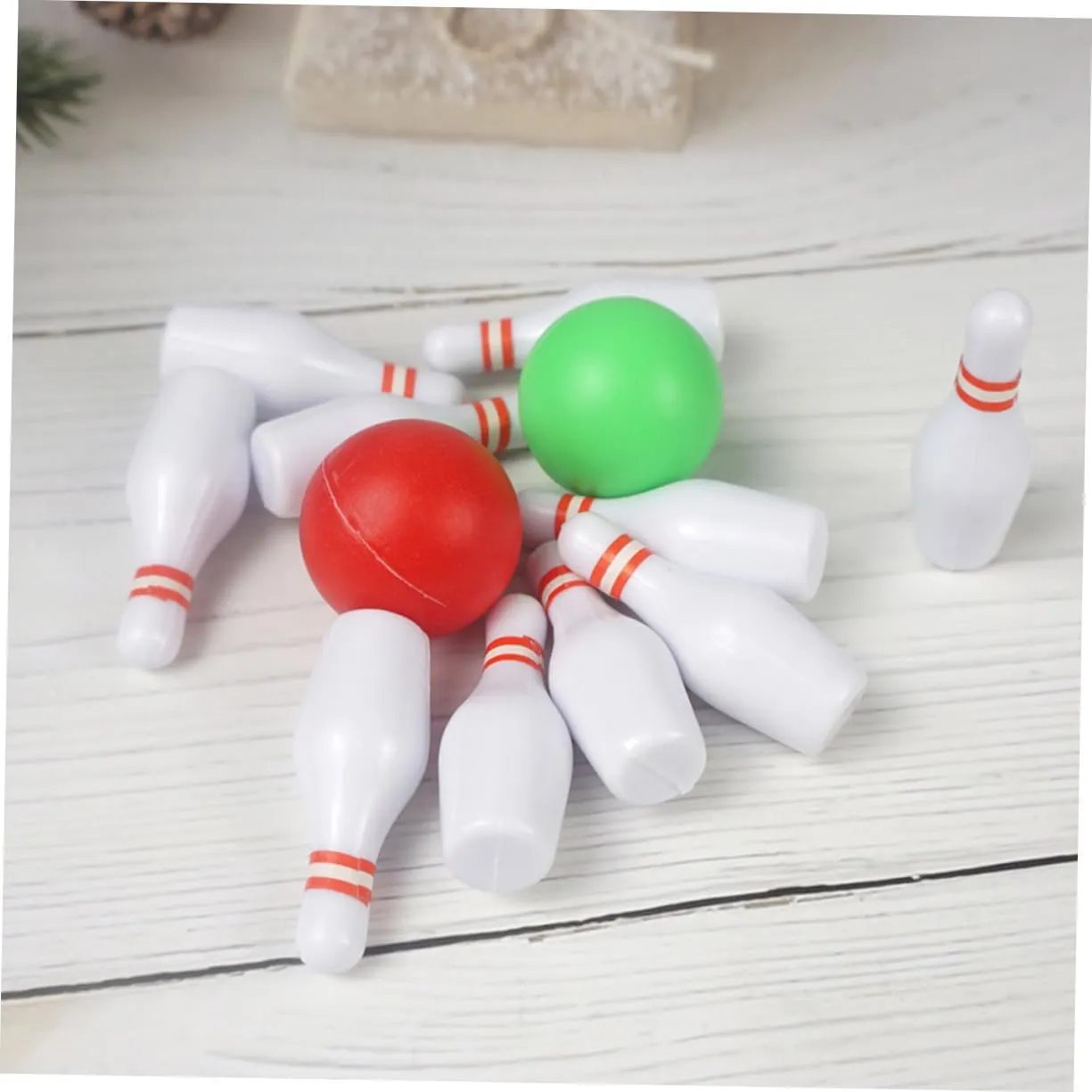 Garneck Mini Bowling Model of House Decor with Realistic Design Lightweight Decoration for Miniature Scene