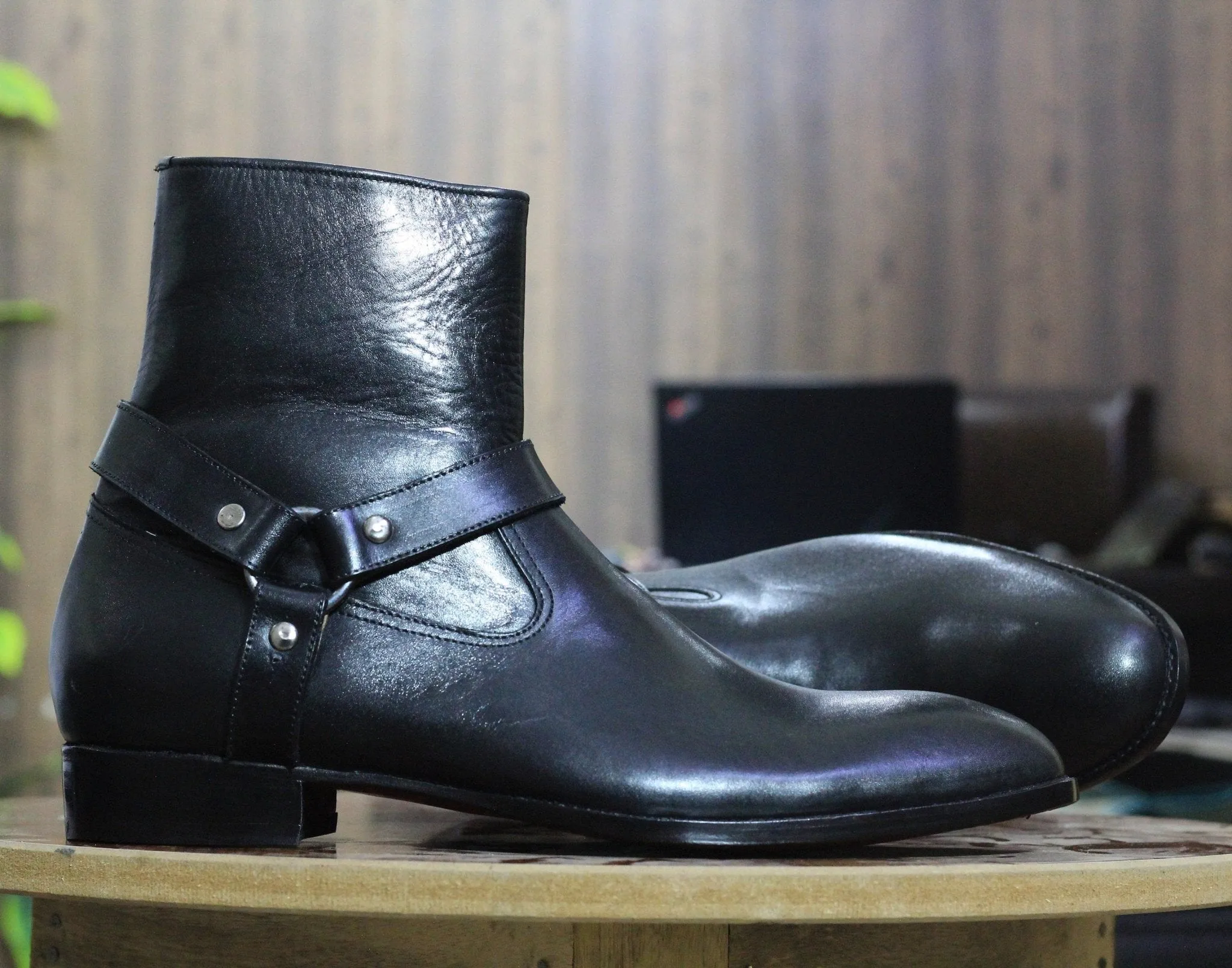 Handmade Genuine Cow-Hide Leather Buckle Long Boots For Men, Ankle High Boots For Men's