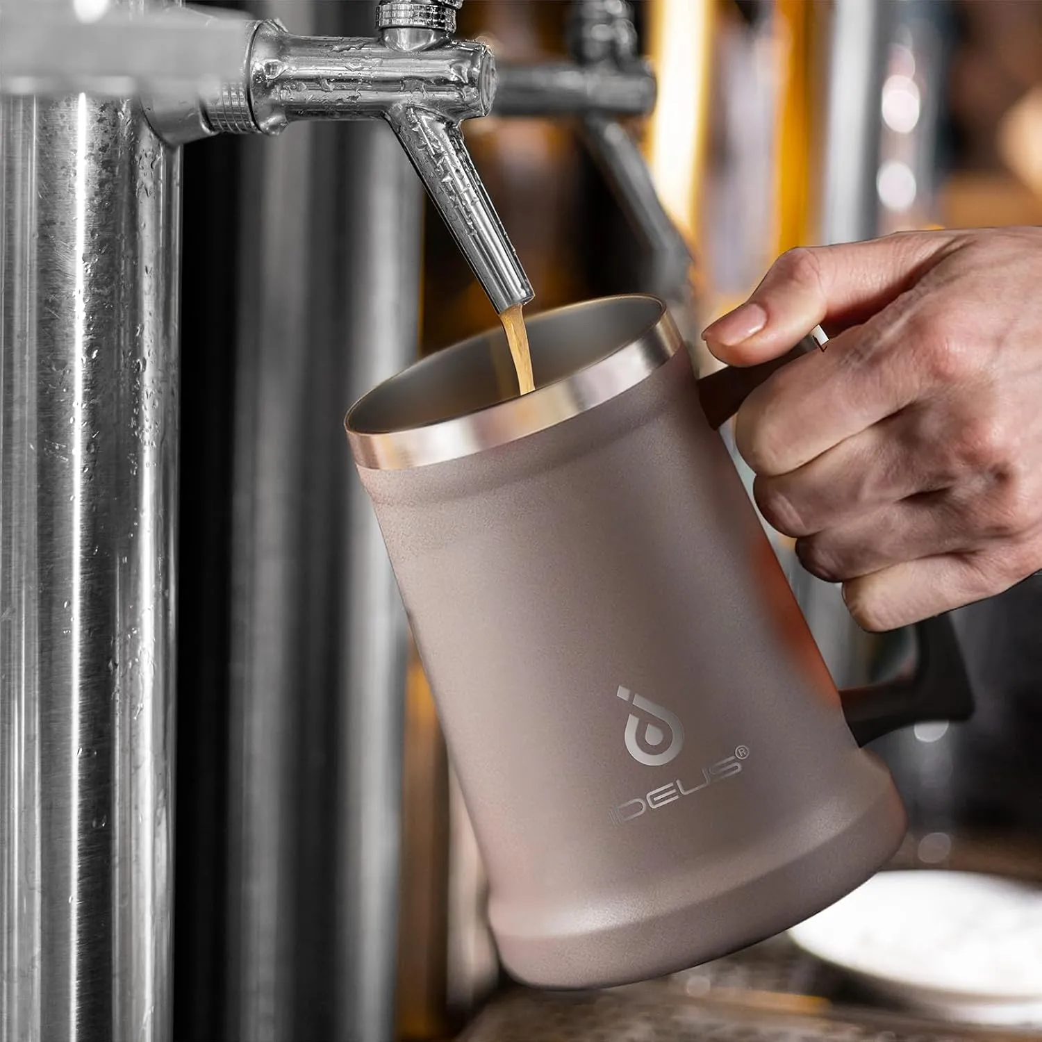 Ideus Insulated Beer Stein, 24/32oz Stainless Steel Double Walled Beer Mug Giant Bar Drinkware Metal Beer Cup with Big Grip Handle (24oz (710ml), Dusty Pink)