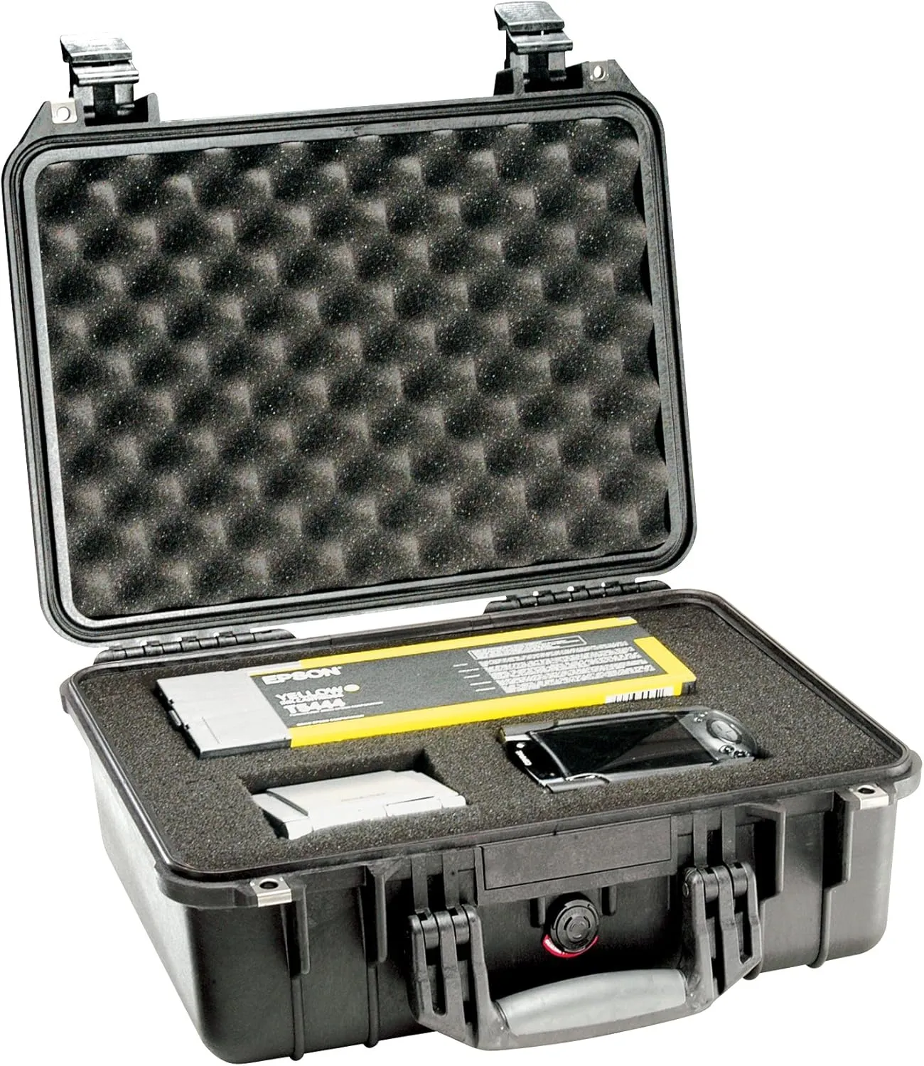 Pelican 1450 Case With Foam (Silver)