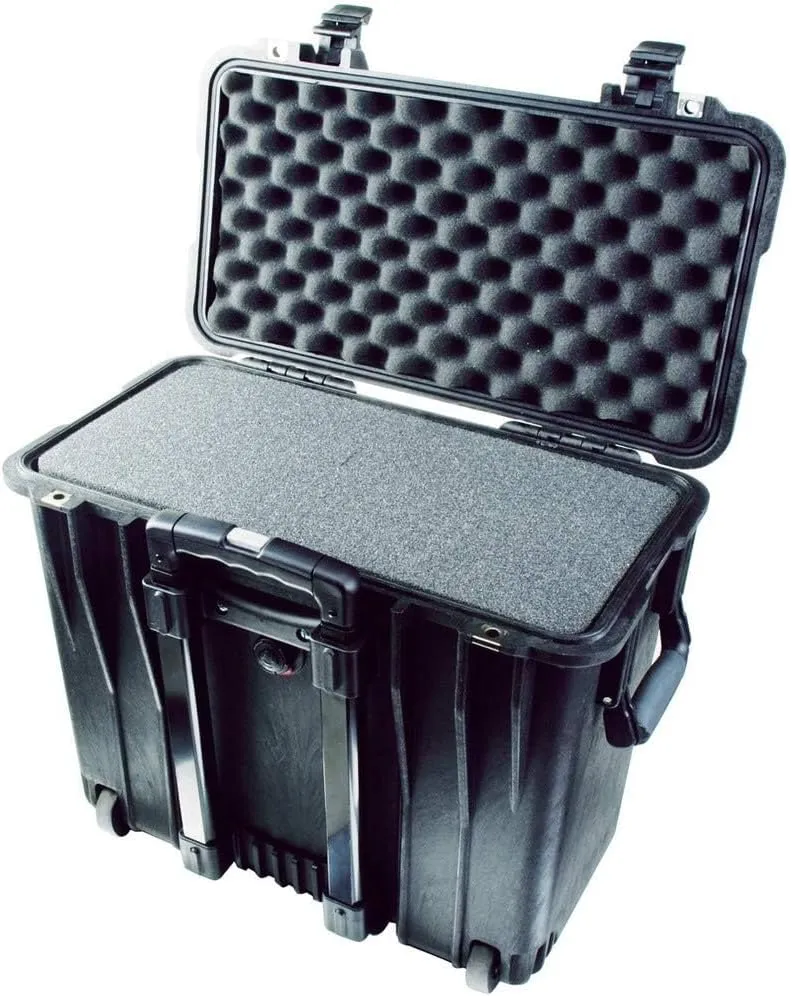 Pelican 1500 Case With Foam (Black)