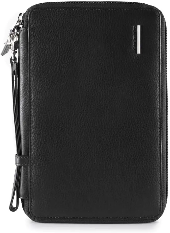 PIQUADRO Men's Passport Holder, Black, 2.5x23x15 cm (W x H x L)