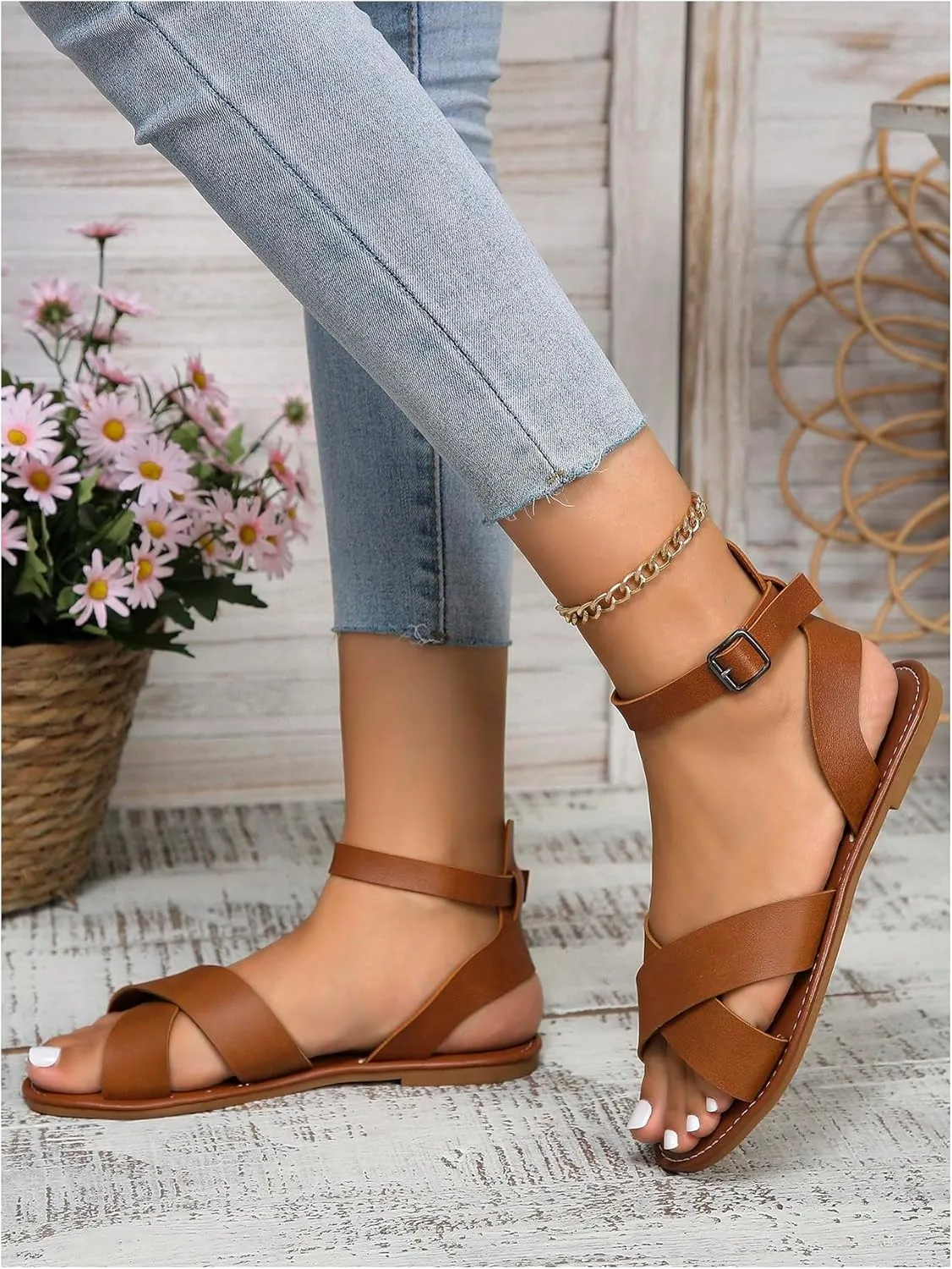 SHENHE Women's PU Leather Criss Cross Flat Sandals Open Toe Ankle Buckle Summer Sandals
