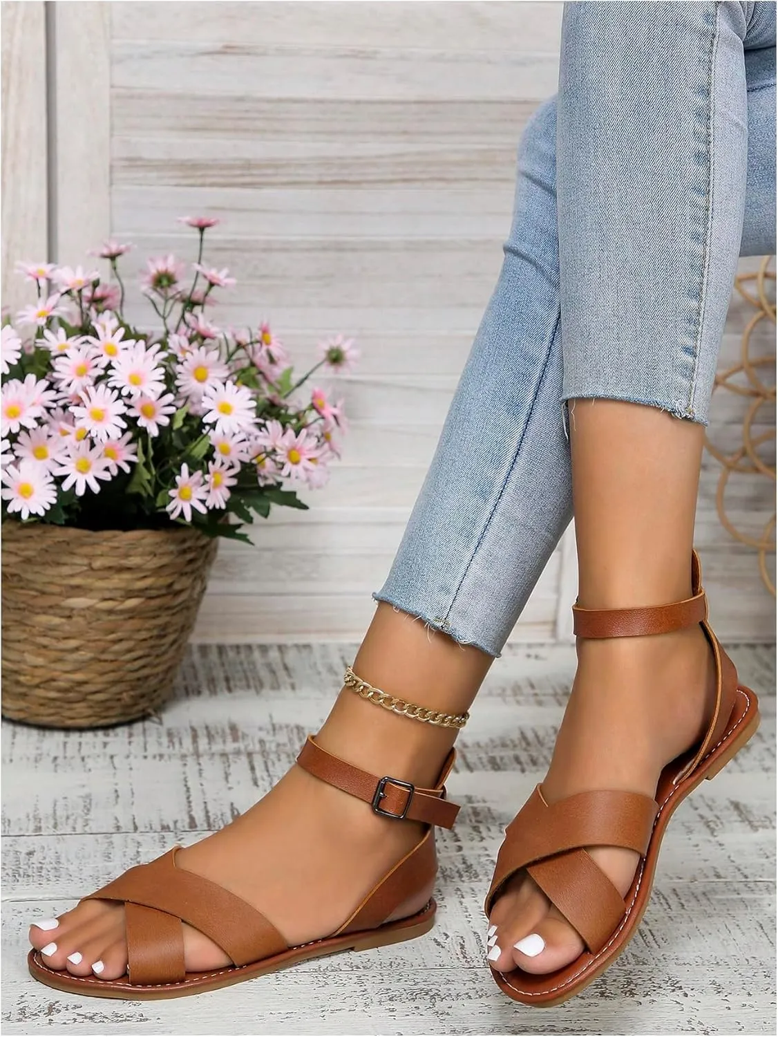 SHENHE Women's PU Leather Criss Cross Flat Sandals Open Toe Ankle Buckle Summer Sandals