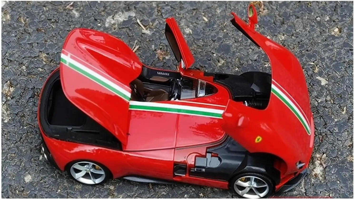 Sports car Metal Model 1:18 for Ferrari Monza SP1 Fine Version Alloy Sports Car Car Model Adult Collection Large Ornaments Red for Home Décor(Red)
