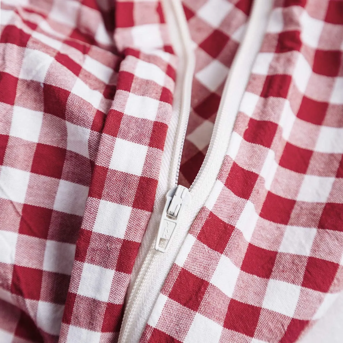 SUSYBAO Red Gingham Duvet Cover King Size 100% Washed Cotton Vintage Plaid Duvet Cover 3 Pieces Set 1 Grid Duvet Cover with Zipper Ties 2 Pillowcases Farmhouse Rustic Soft Gingham Bedding Set Durable