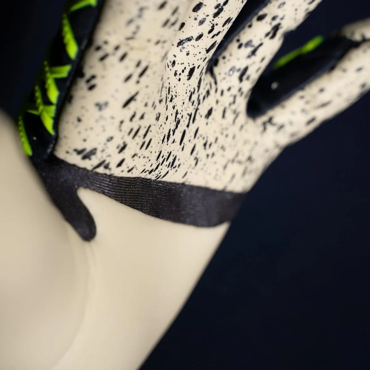 uhlsport Prediction Flex Hn Goalkeeper Gloves for Kids and Adults