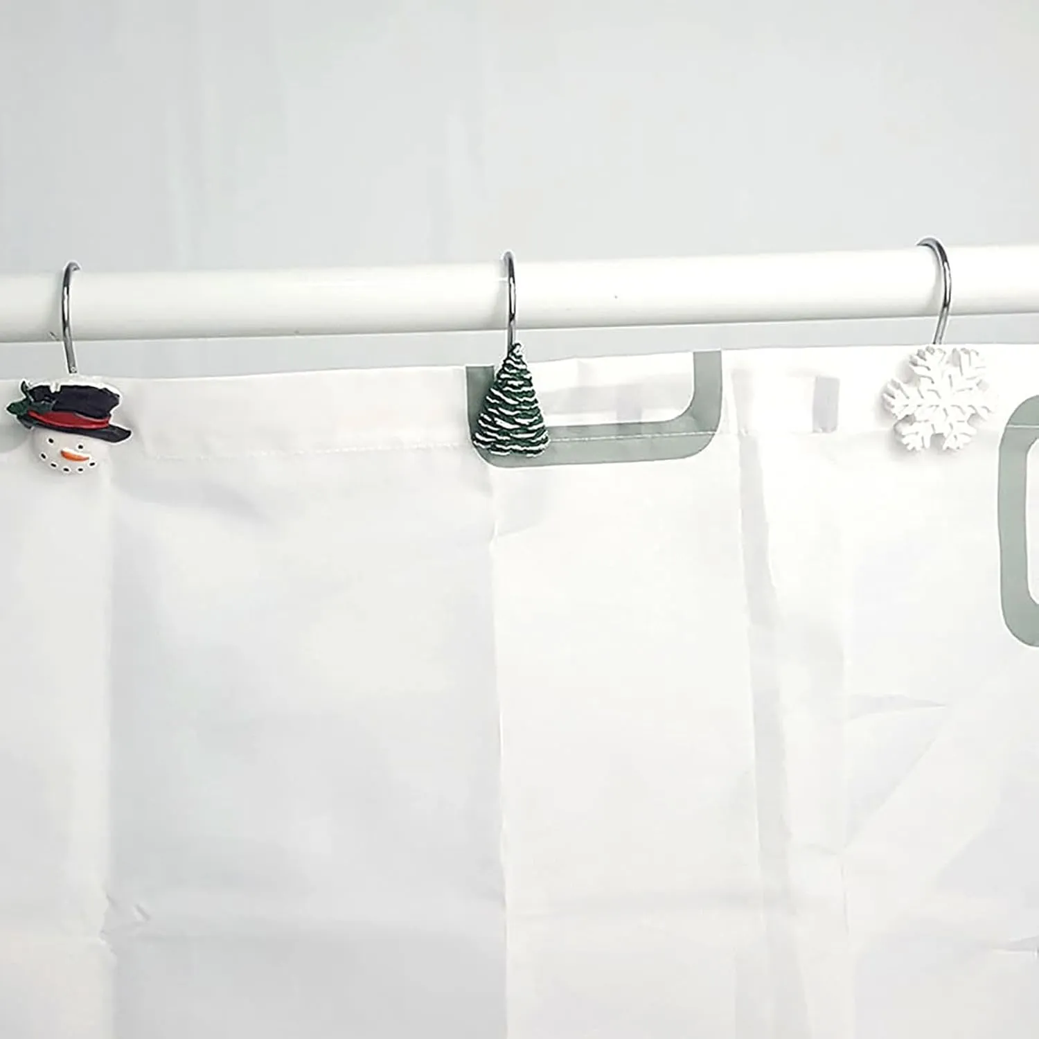 VESNIBA 12Pcs Shower Curtain Hooks Christmas Theme Resin Snowman Snowflake Tree Curtain Rings for Bathroom Handbag Display Stand (Green, One Size)