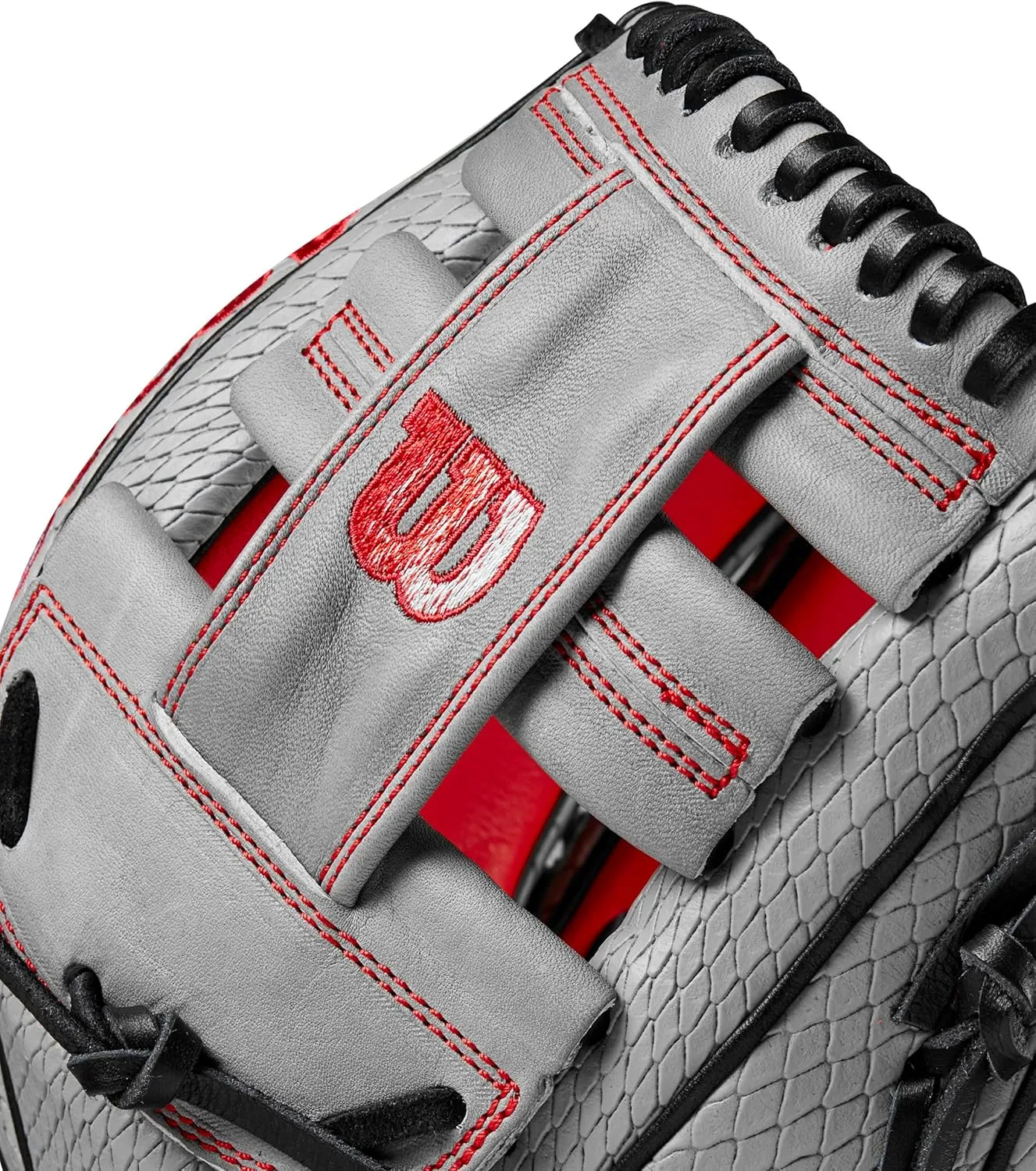 Wilson A2000 Game Model Baseball Gloves